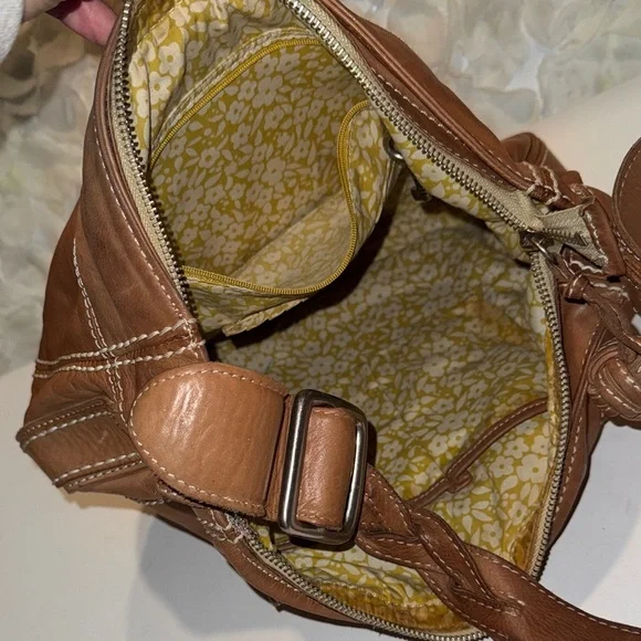 Fossil Tan Leather Shoulder Bag - Picture 5 of 5